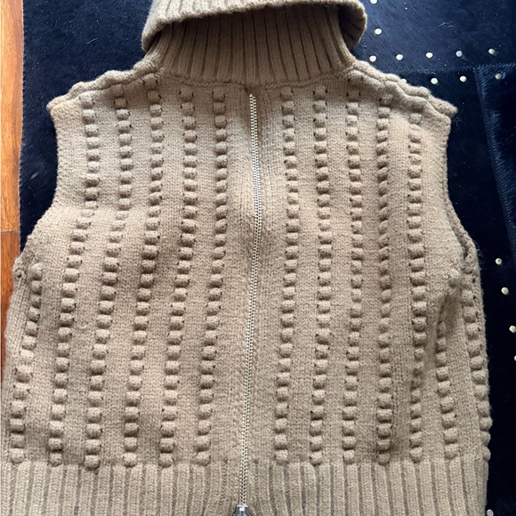 Zara Sweaters - Zara Women's Cropped Brown Cowl Neck Sweater